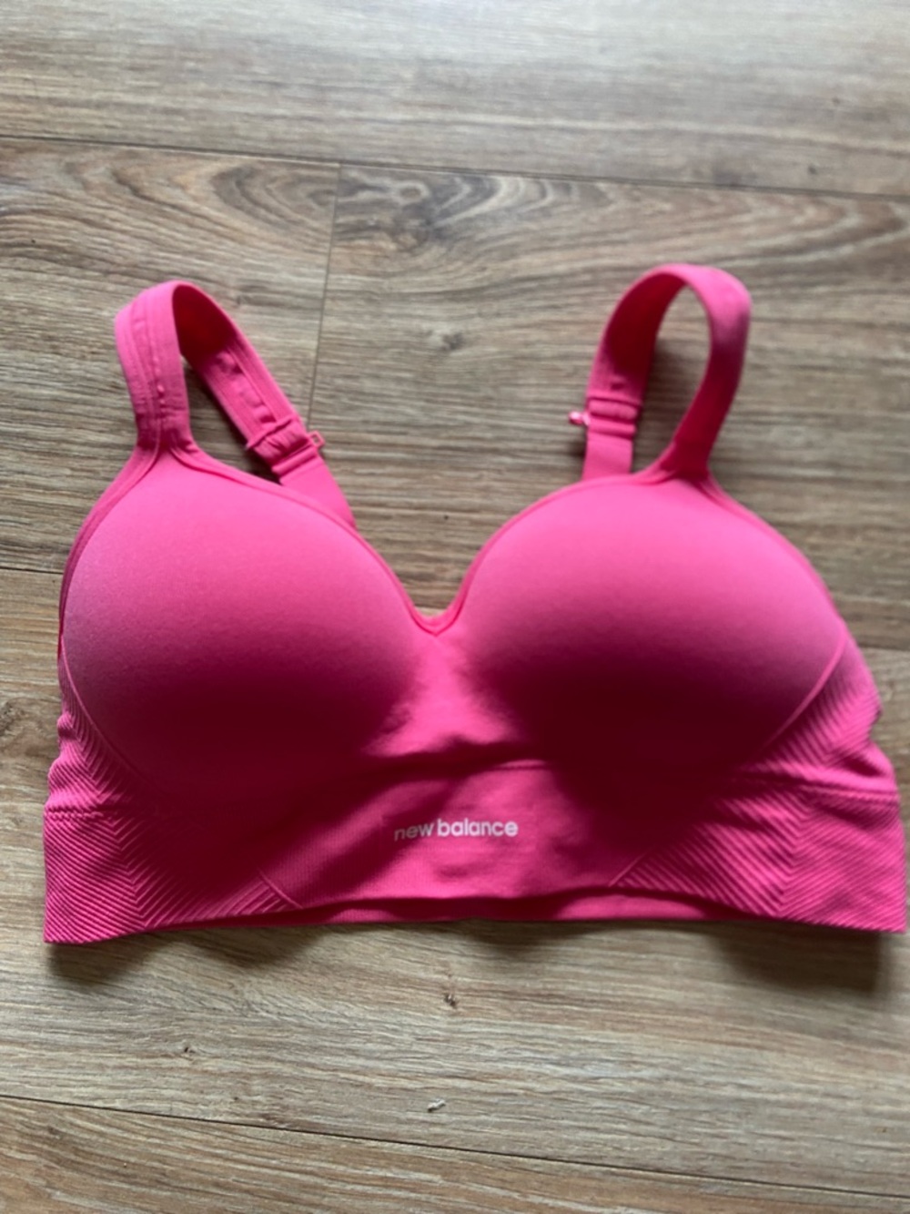 New Balance Hot Pink Padded Sports Bra NWOT